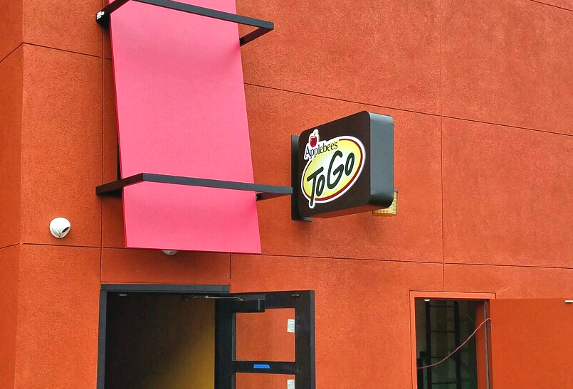 applebees-flag-sign applebees-flag-sign